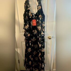 Old Navy Black and Cream Floral Maxi Dress